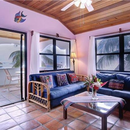 Isla Bonita Yacht Club Hotel ซานเปโดร ภายนอก รูปภาพ